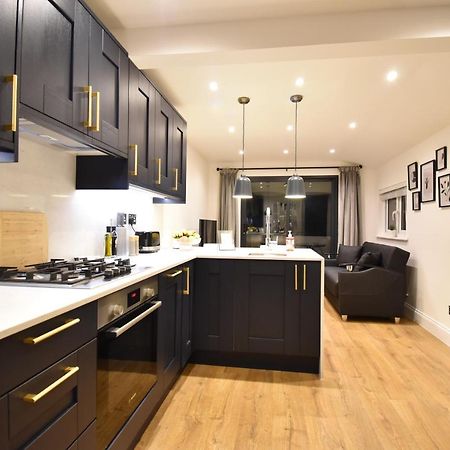 Stunning 3 Bed Apartment Londen Buitenkant foto