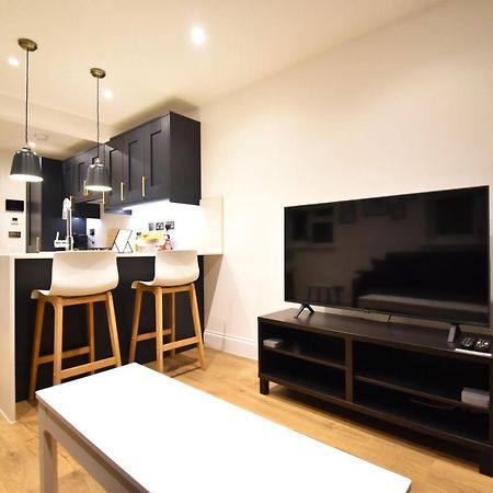 Stunning 3 Bed Apartment Londen Buitenkant foto