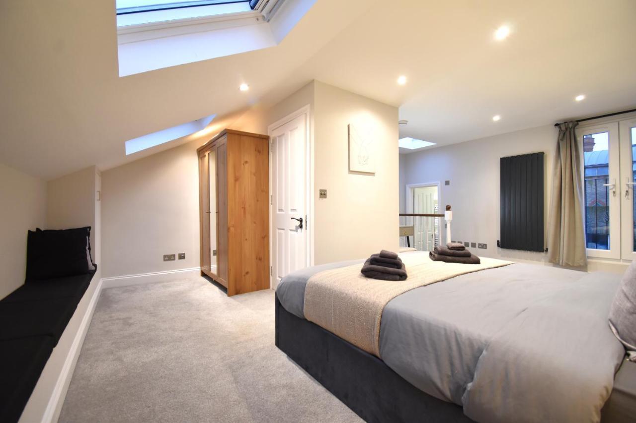Stunning 3 Bed Apartment Londen Buitenkant foto