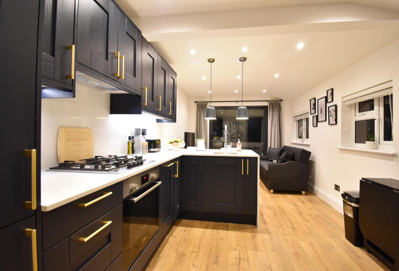 Stunning 3 Bed Apartment Londen Buitenkant foto