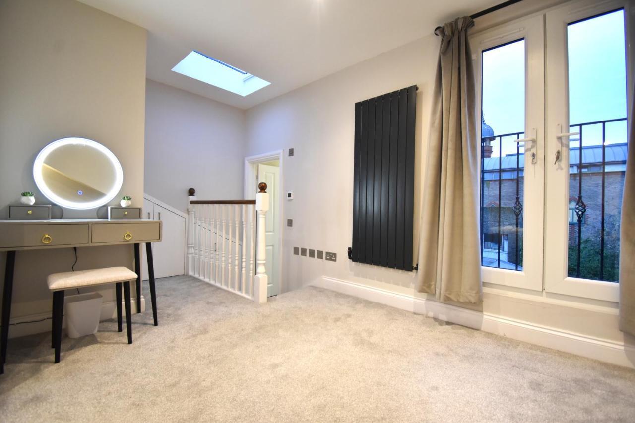 Stunning 3 Bed Apartment Londen Buitenkant foto